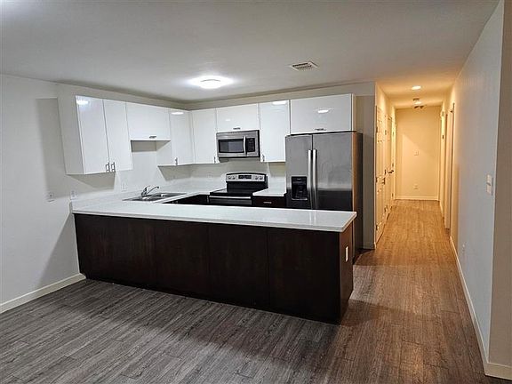 2nd image of 205 S Alex Ave #6