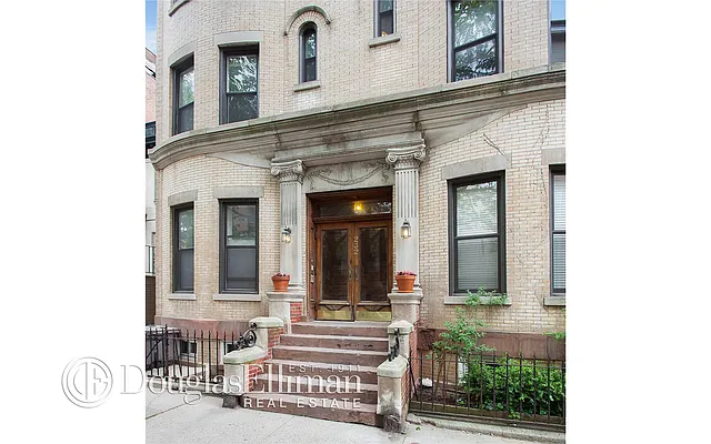 Sold by Douglas Elliman | media 12