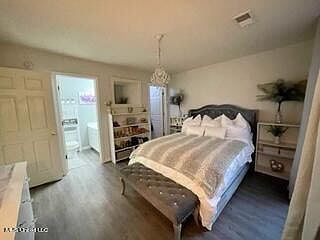 4th image of 838 Grant Dr