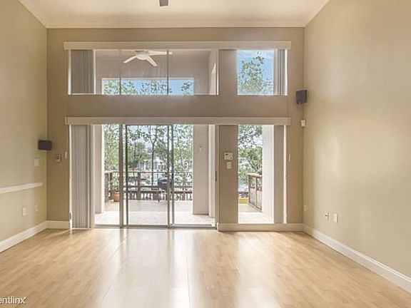 C6ED3CD2-BA32-48F9-988C-C4C3AD812203