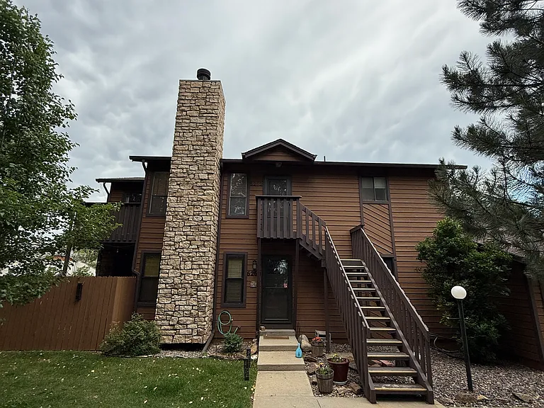6262 Willow Ln — Photo 1