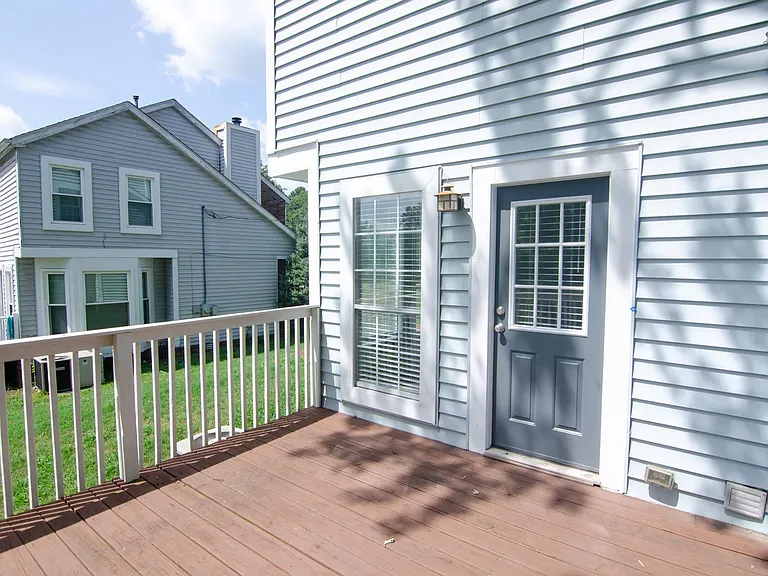 5736 Brentwood Meadows Cir — Photo 21