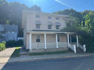 35 Bank St, Derby, CT 06418