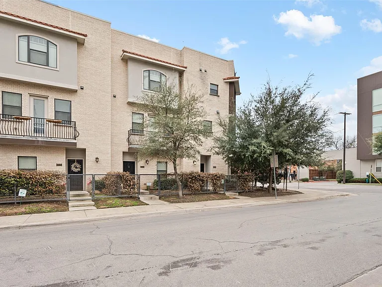1021 Pavillion St #7 — Photo 14