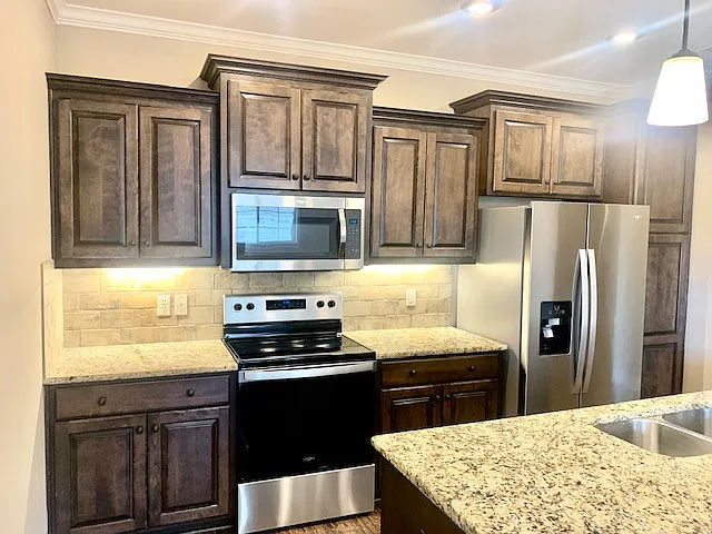 Mansions At Canyon Creek Apartments — Photo 72