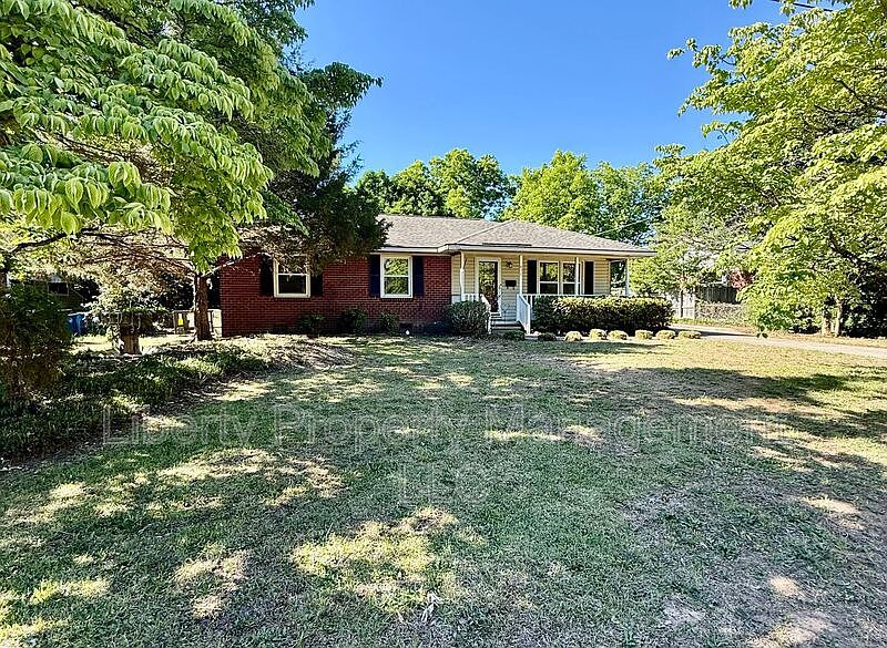 1st image of 475 Albemarle Dr