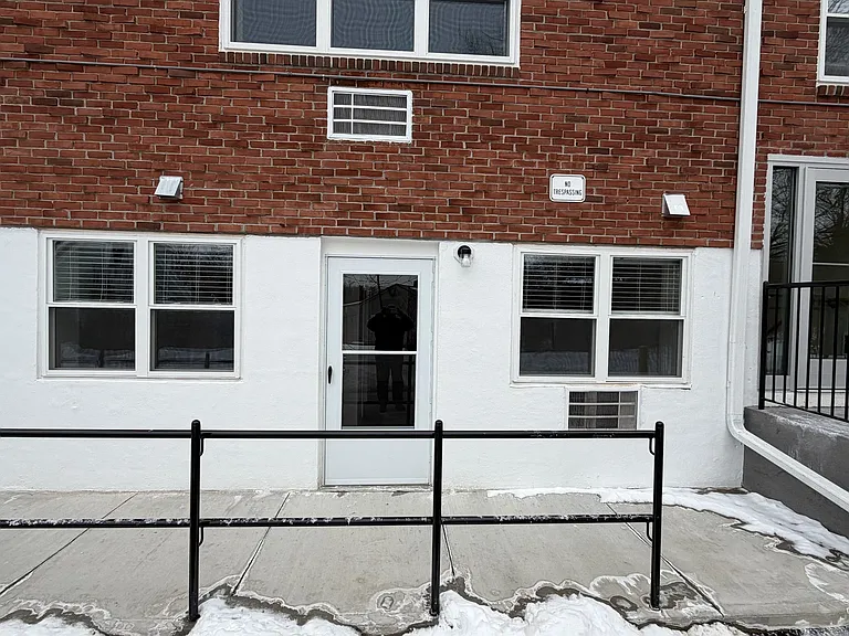 1741 Washington St #6 — Photo 20