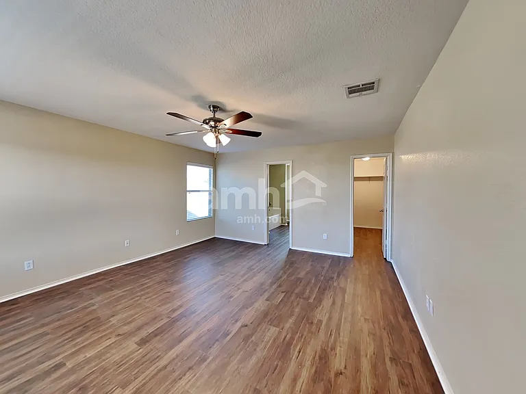 9829 Sparrow Hawk Ln — Photo 9