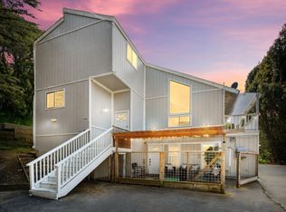 19180 Mallory Canyon Rd, Salinas, CA 93907