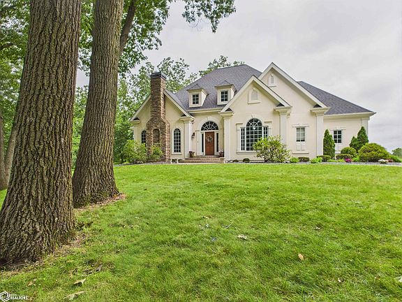 5th image of 400 New Preston Dr