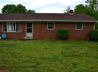 529 Texas Dr, Lexington, NC 27295