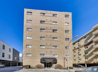 7449 Washington St APT 206, Forest Park, IL 60130