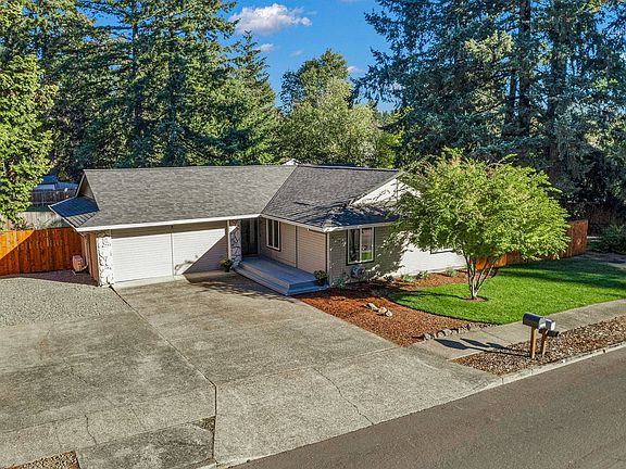 4th image of 21360 SW 98th Ave