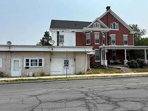 401 E Main St #2-N Photo 1