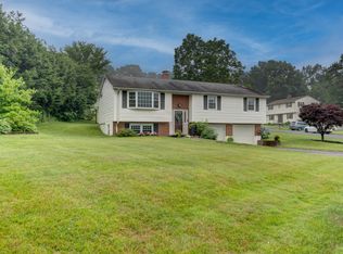 45 Briar Ln, Torrington, CT 06790