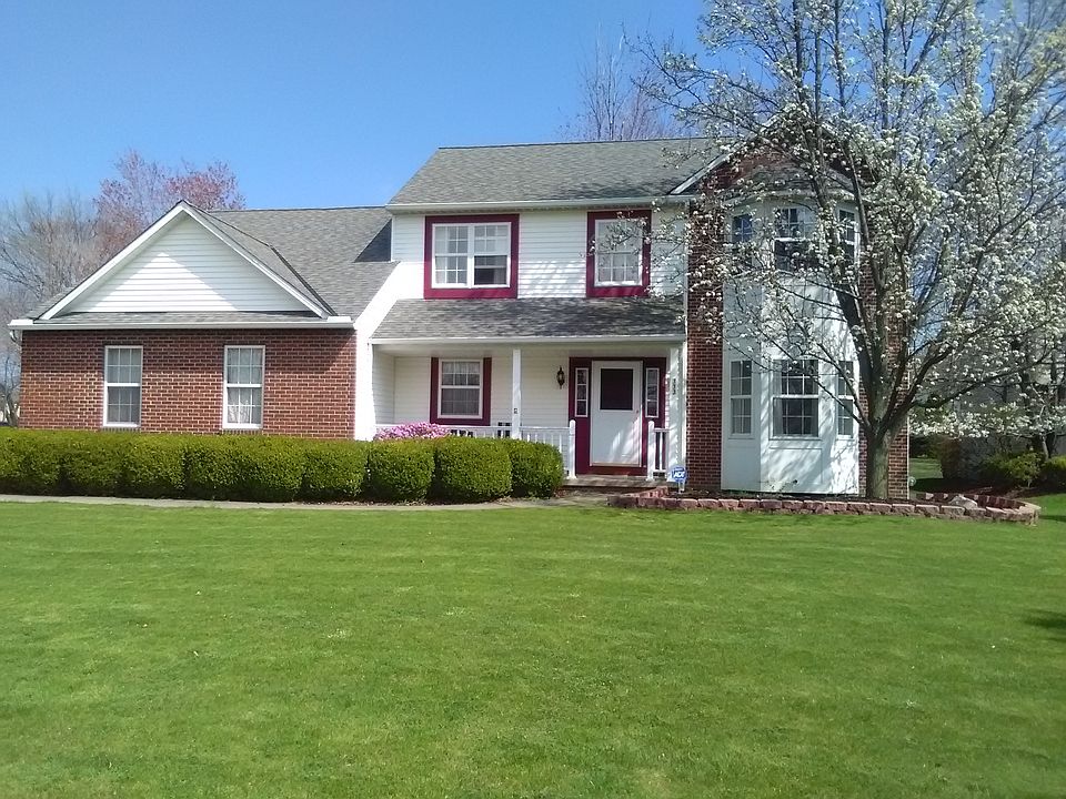 1st image of 333 Woodbridge Gln