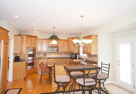 4th image of 21025 S States Ln