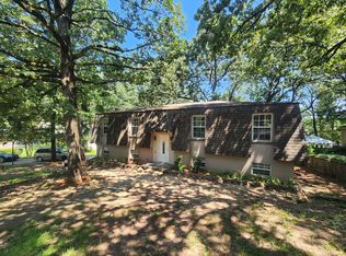 6 Warwick Rd, Little Rock, AR 72205