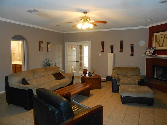 Living Room w/ Fireplace