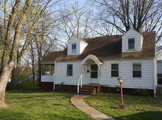 3017 Mayfield Ave, Alton, IL 62002