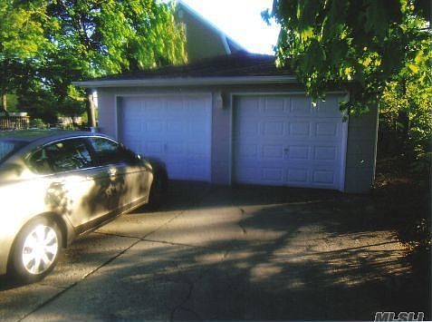 2 Car Garage