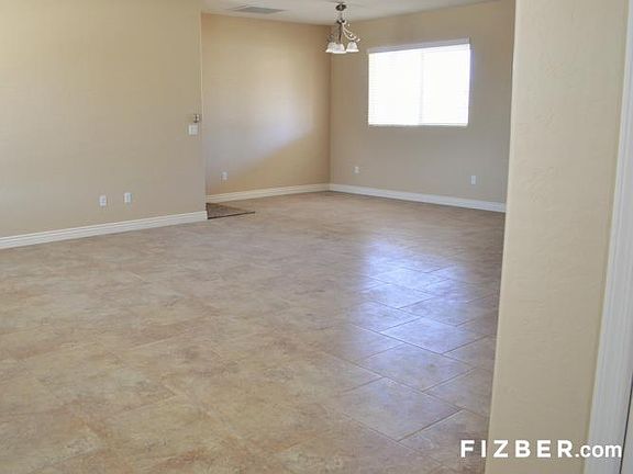 4th image of 473 N Mangum Cir