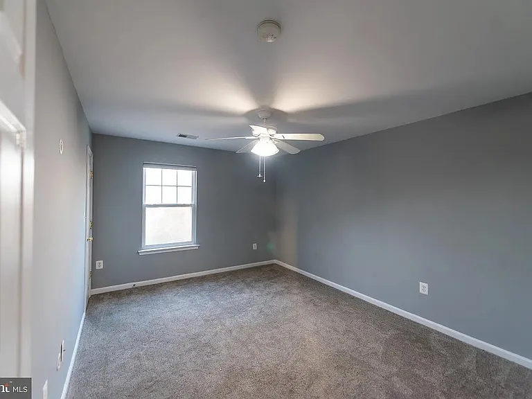 43 Wiltshire Dr — Photo 18