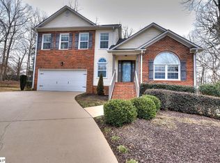14 Croftstone Ct, Mauldin, SC 29662