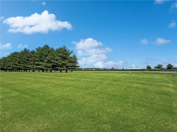 Highway 40, Casey, IL 62420