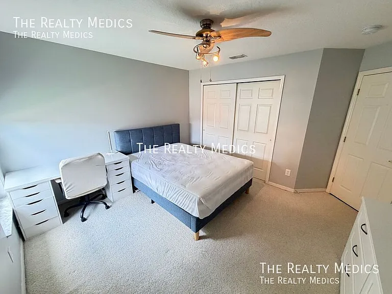 1565 The Oaks Blvd — Photo 50