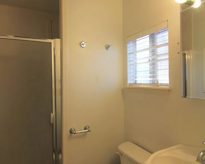 164 S Union Ave #102 — Photo 10