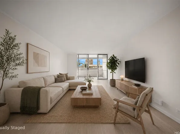 1099 Ala Napunani St APT 602, Honolulu, HI 96818