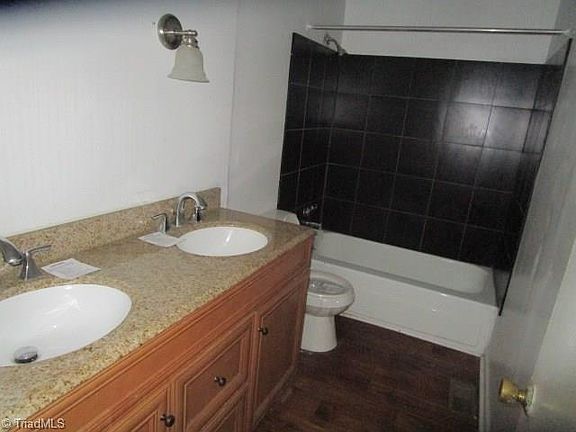 5th image of 2107 Shane Dr