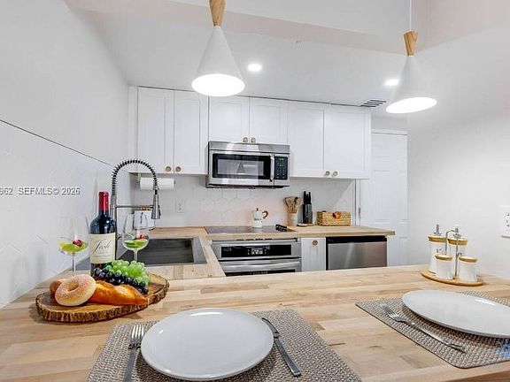 4th image of 7326 Collins Ave APT 201