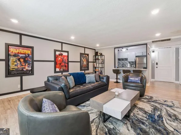 2965 Pharr Court South NW APT 512, Atlanta, GA 30305