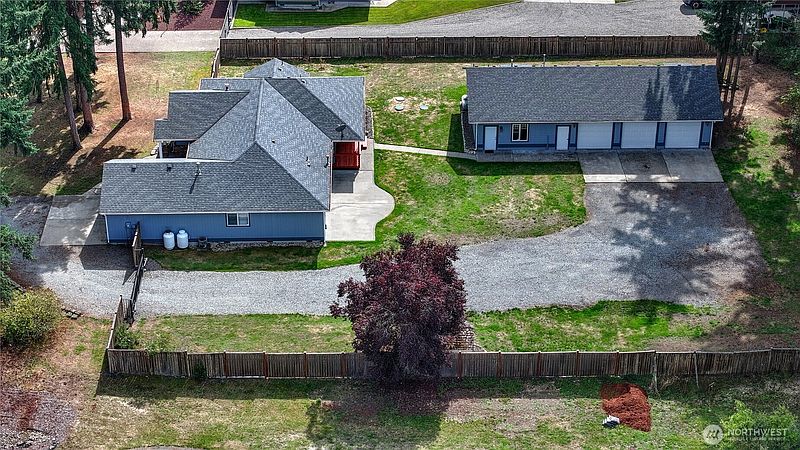 5th image of 24512 64th Avenue E