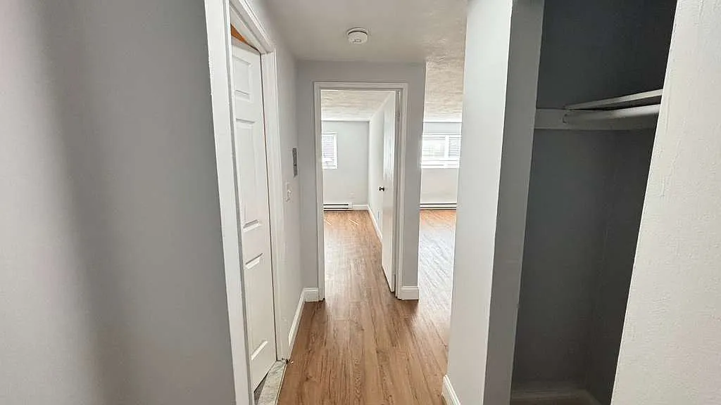 1 bed, $1,975 — Photo 2