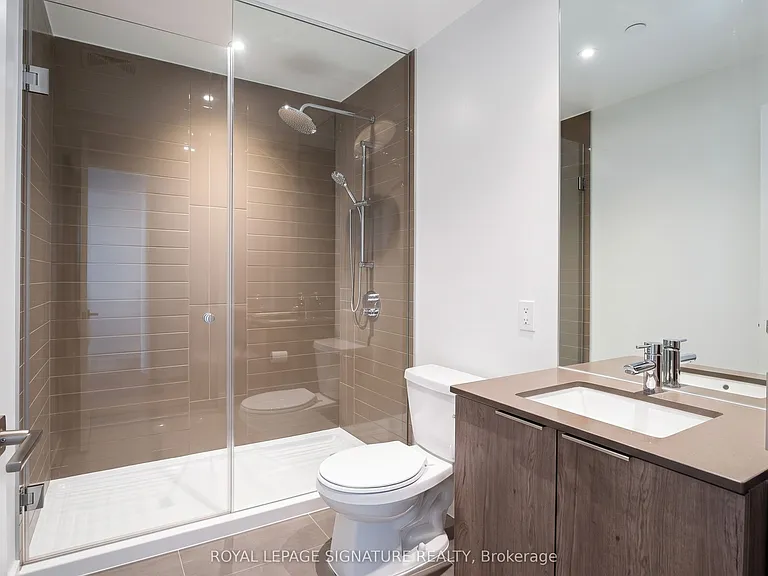 448 Burnhamthorpe Rd W #Townhouse 104-4 — Photo 12