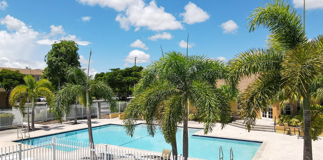 Homestead Colony Apartments — Photo 3
