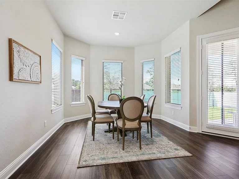 50 Wyatt Oaks Dr — Photo 15