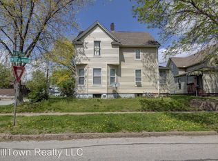 1730 1/2 10th St, Moline, IL 61265