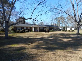 507 N Beech St, Ocilla, GA 31774