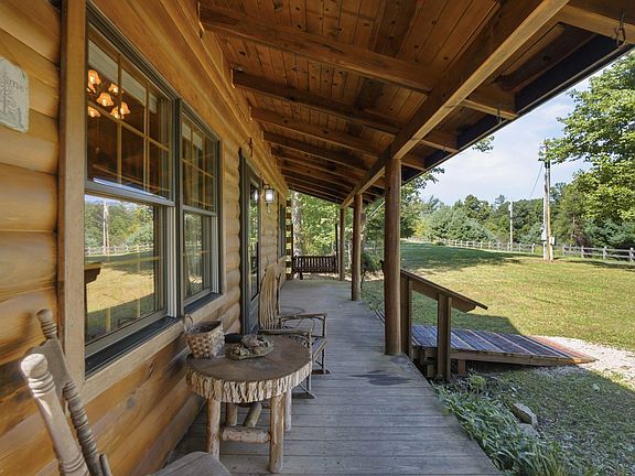 6th image of 497 Scenic Heights Rd