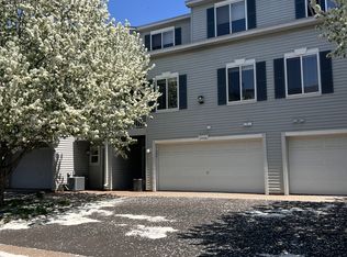 3566 Abercrombie Ln, Stillwater, MN 55082