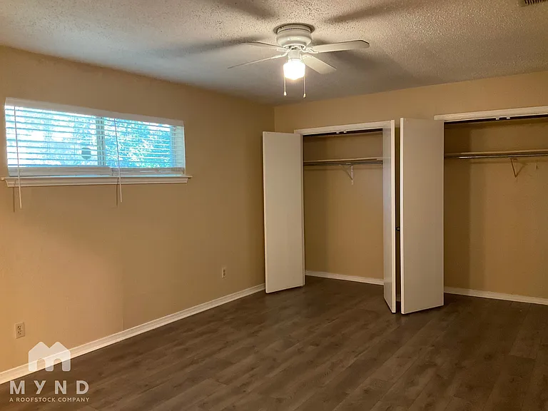 15860 El Estado Dr — Photo 11
