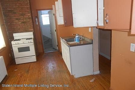 4th image of 193 Beechwood Ave #195