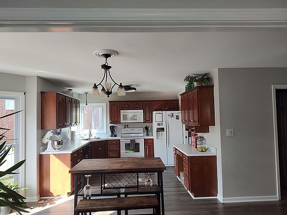 5th image of 7118 Austinwood Rd