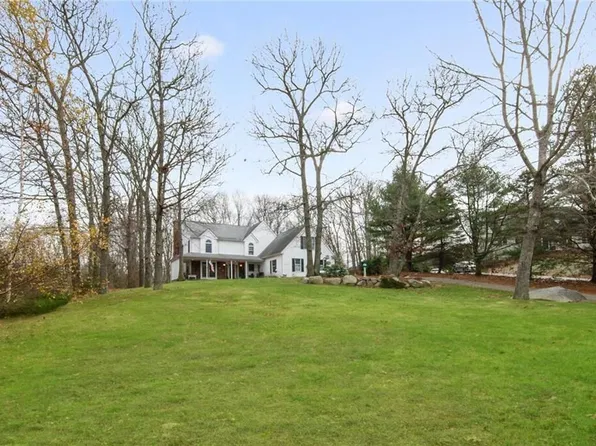 40 Rock Ridge Rd, Westerly, RI 02891