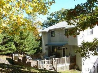 202 High Ct, Milford, PA 18337