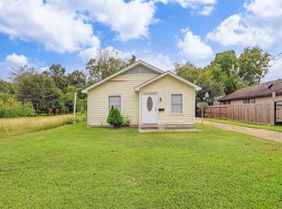 317 W Austin Ave, Pasadena, TX 77502